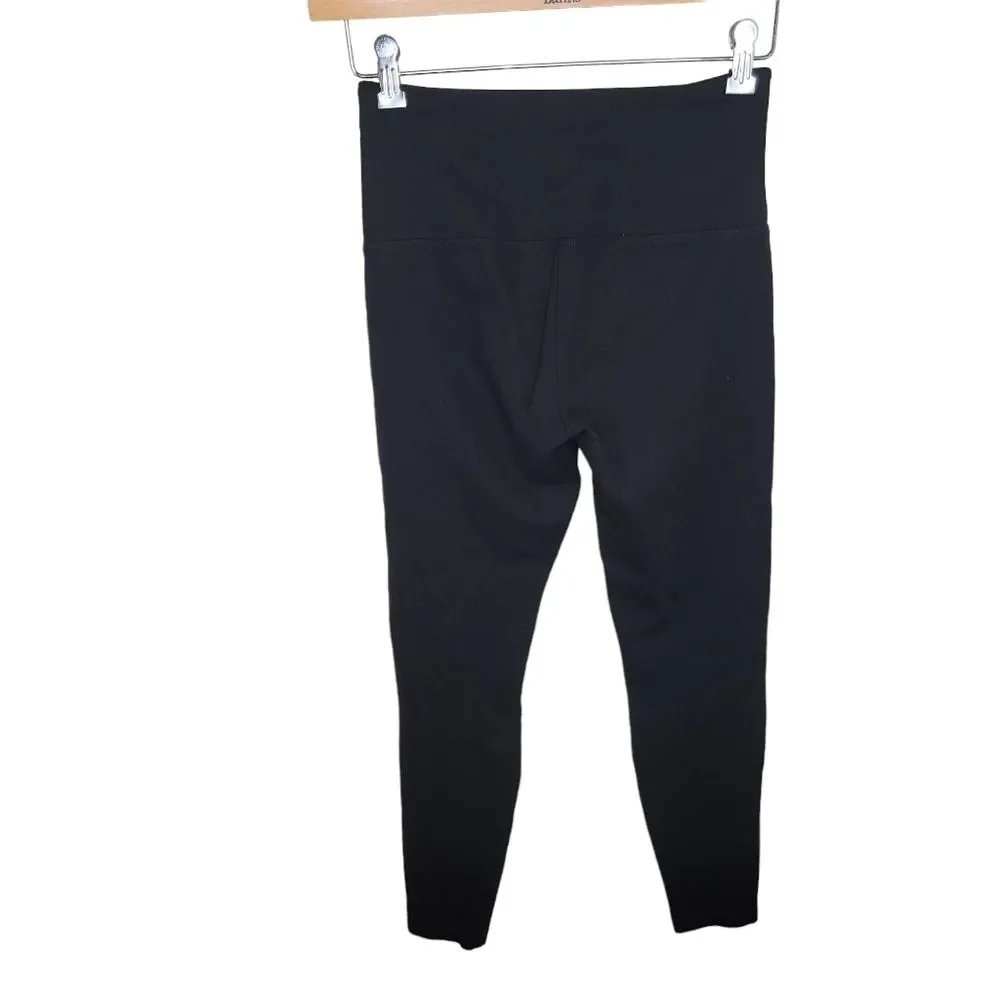Lysse center seam ponte knit tummy control leggings size Small